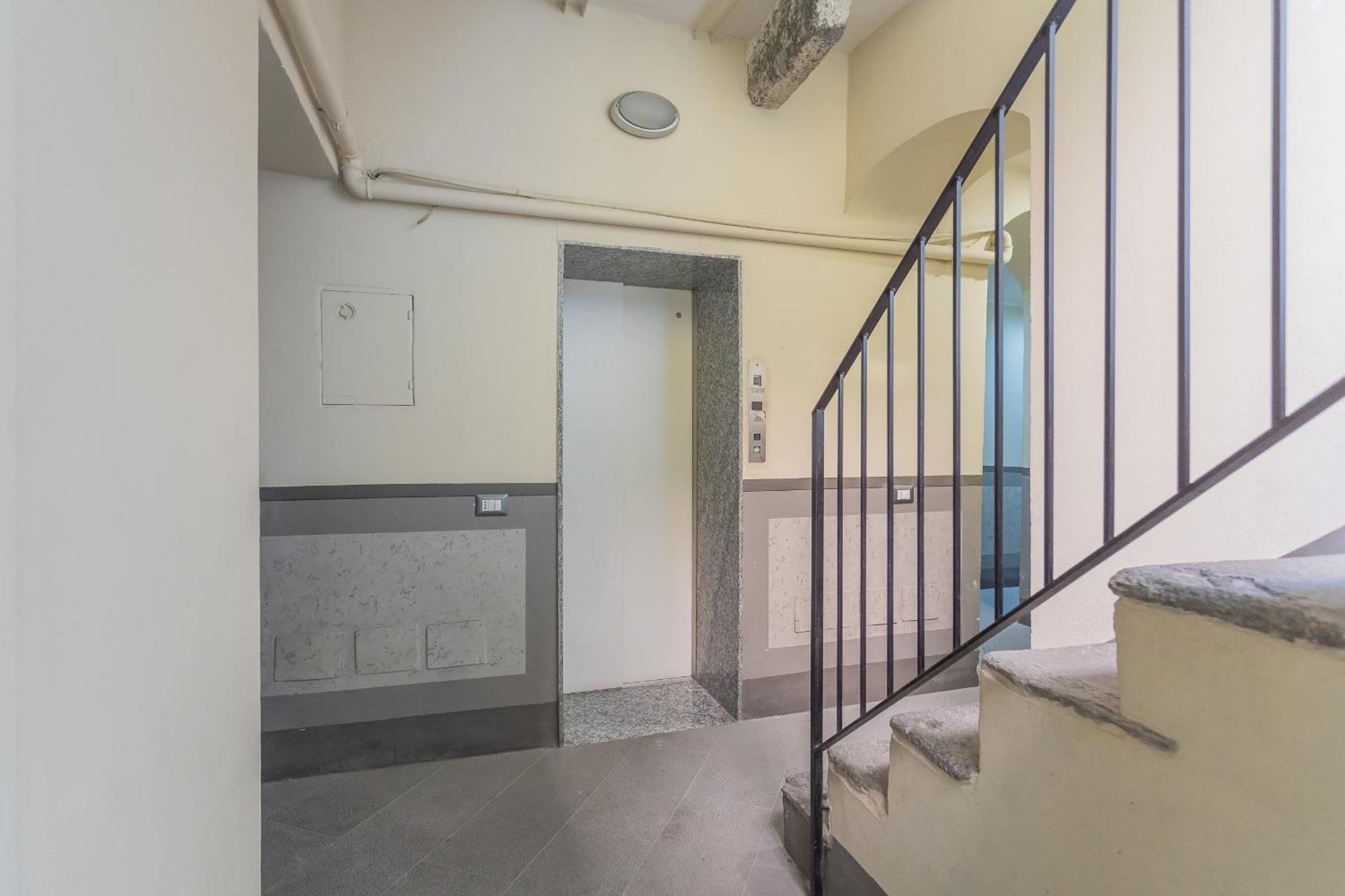 Modern & Stylish Apartment In Como City By Rent All Como Exterior foto